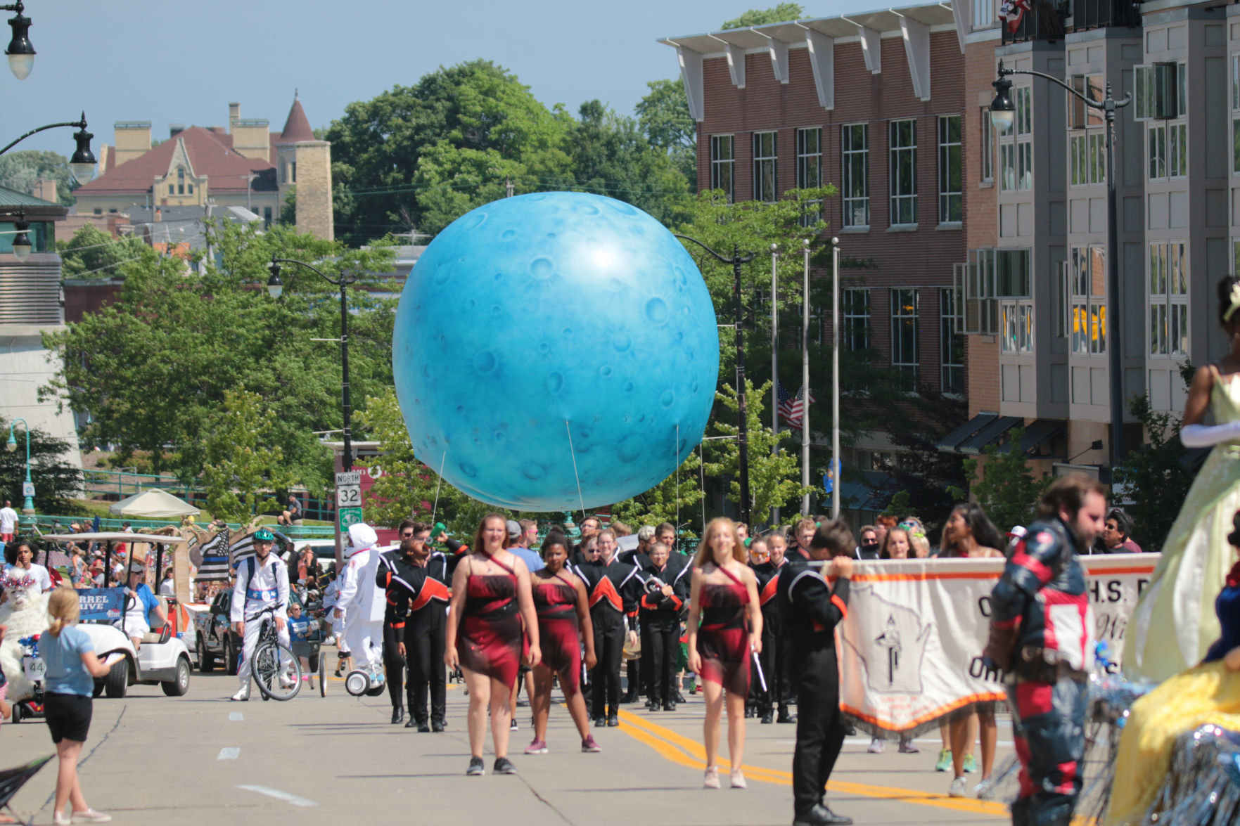 4th Fest Parade